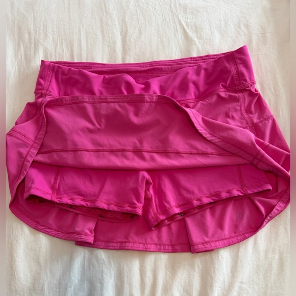 Lululemon Athletica Bright Pink Skirt Women’s 
Size: 12 - Picture 5 of 11